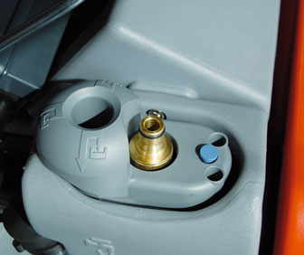 Automatisches Befüllsystem für effiziente Reinigungsmaschinen-Nutzung